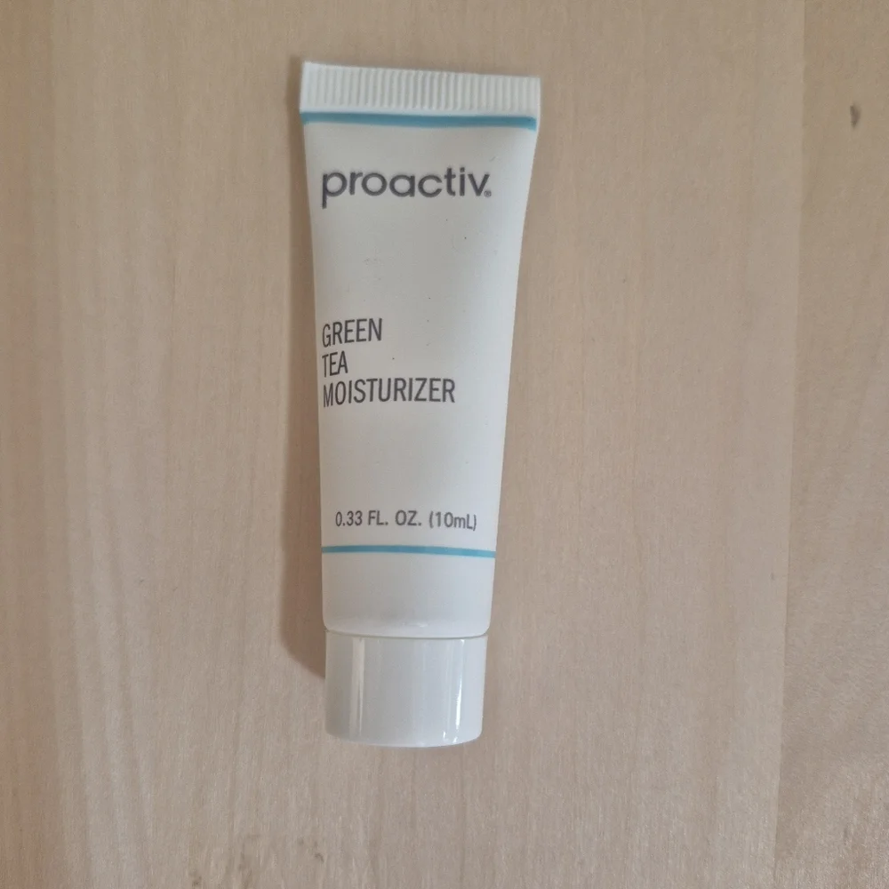 🎊🎊NEW🎊🎊 0.33 Proactiv Green Tea Moisturizer